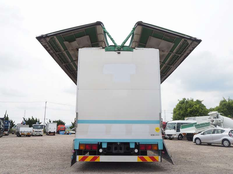三菱 スーパーグレート ウィング 4軸低床 幌ウイング 積載12.4t|中古トラックの販売・買取・査定のアイナビ