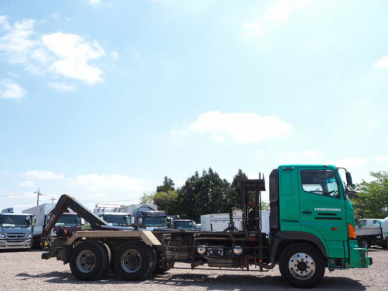 日野 プロフィア 22t 新明和アームロールツインホイスト|中古トラックの販売・買取・査定のアイナビ