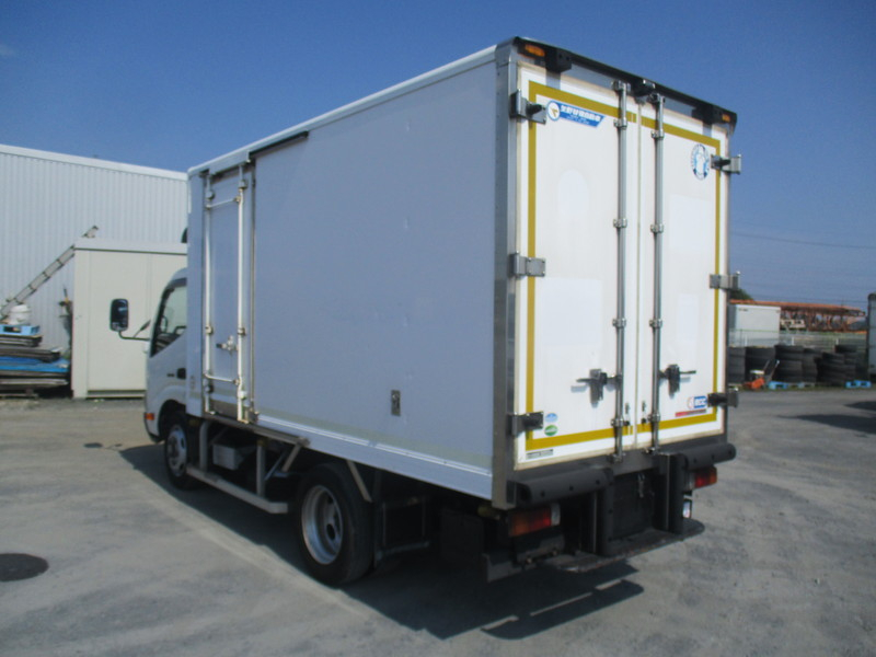 H25デュトロ-30度設定冷蔵冷凍車キーストン床抹消時積載3t|中古トラックの販売・買取・査定のアイナビ