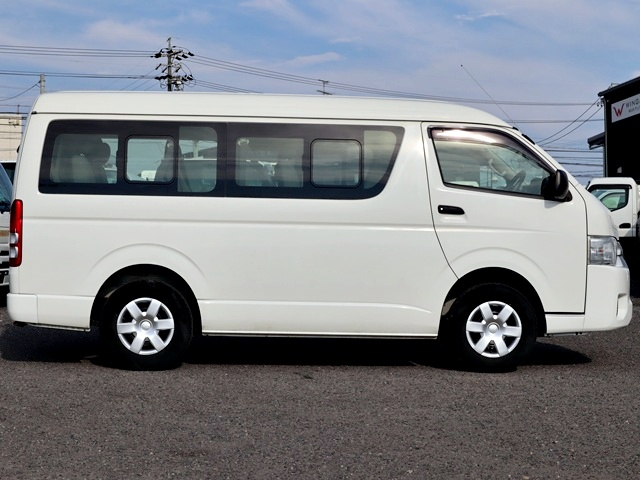 10人乗りワゴン　DX　4WD|中古トラックの販売・買取・査定のアイナビ