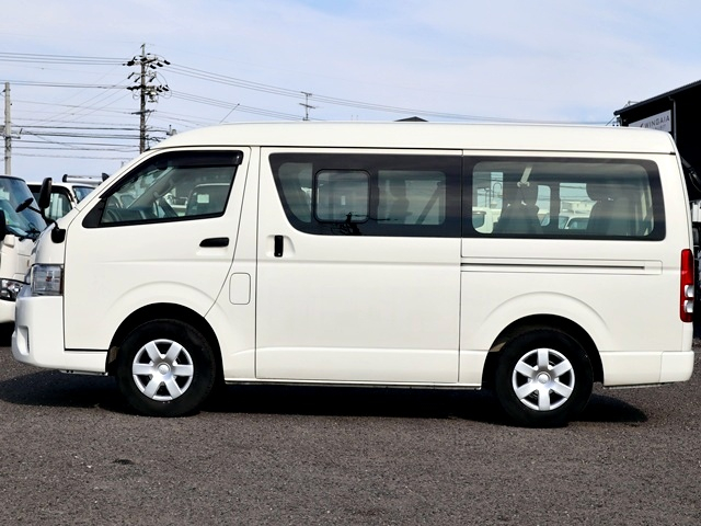 10人乗りワゴン　DX　4WD|中古トラックの販売・買取・査定のアイナビ