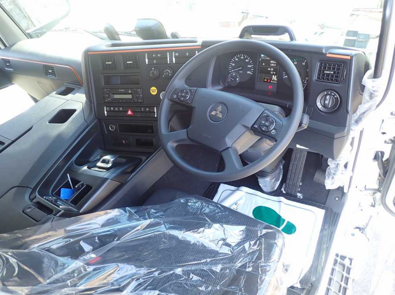 4軸低床　リアエアサス　14400積載　山田車体　9550|中古トラックの販売・買取・査定のアイナビ