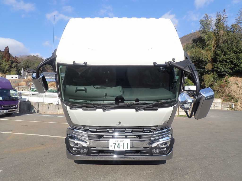 4軸低床　リアエアサス　14400積載　山田車体　9550|中古トラックの販売・買取・査定のアイナビ
