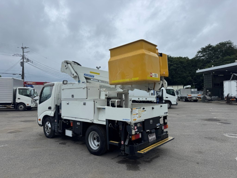 アイチ SH10A 電工仕様 9.9m 絶縁バケット200 AT|中古トラックの販売・買取・査定のアイナビ