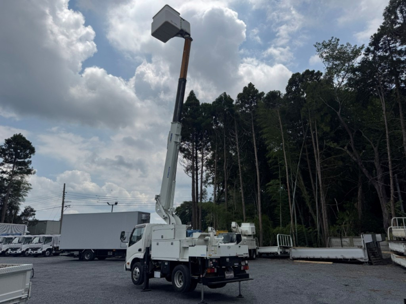 アイチ SH10A 電工仕様  9.9m  絶縁バケット200 AT|中古トラックの販売・買取・査定のアイナビ