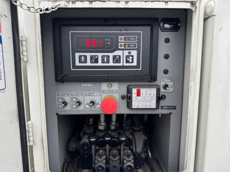 タダノ AT-100TTE  電工仕様  9.9m  絶縁バケット200 AT|中古トラックの販売・買取・査定のアイナビ