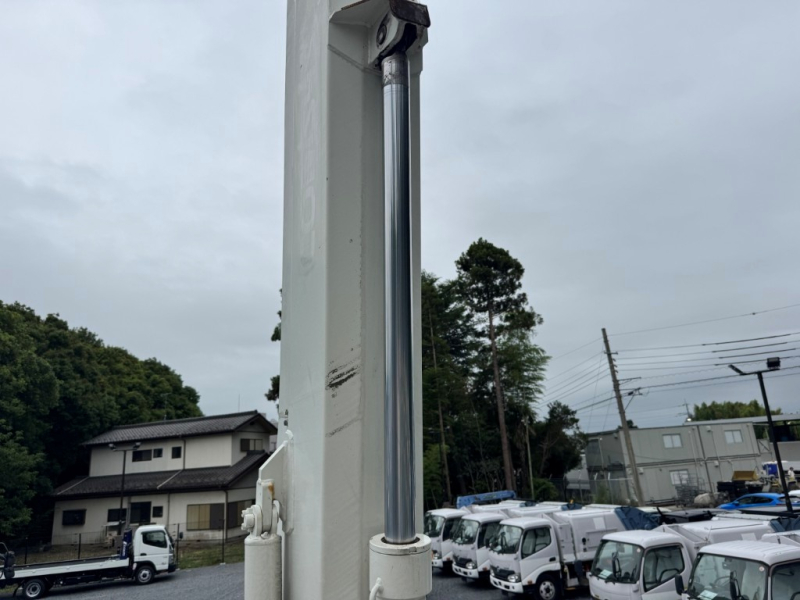 タダノ AT-100TTE  電工仕様  9.9m  絶縁バケット200 AT|中古トラックの販売・買取・査定のアイナビ