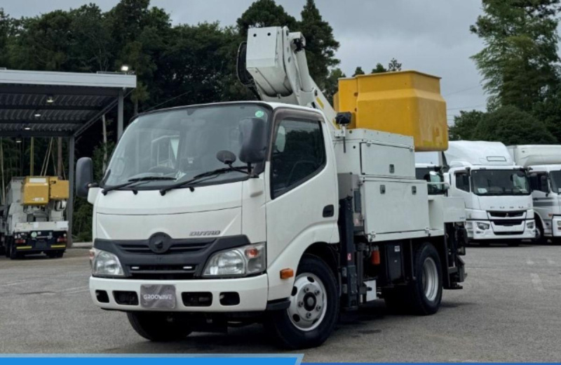 アイチ SH10A 電工仕様 9.9m 絶縁バケット200 AT|中古トラックの販売・買取・査定のアイナビ