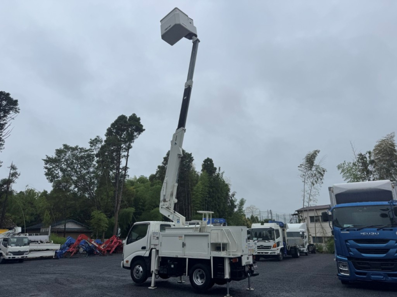 タダノ AT-100TTE 電工仕様 9.9m  絶縁バケット200 AT|中古トラックの販売・買取・査定のアイナビ