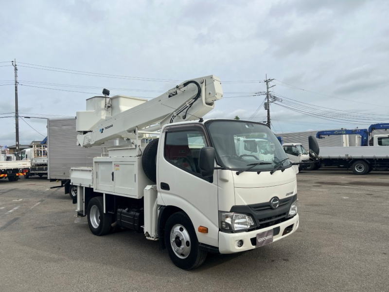 タダノ AT-100TTE 電工仕様 9.9m 絶縁バケット200 AT|中古トラックの販売・買取・査定のアイナビ