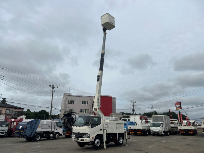 タダノ AT-100TTE 電工仕様 9.9m 絶縁バケット200 AT|中古トラックの販売・買取・査定のアイナビ