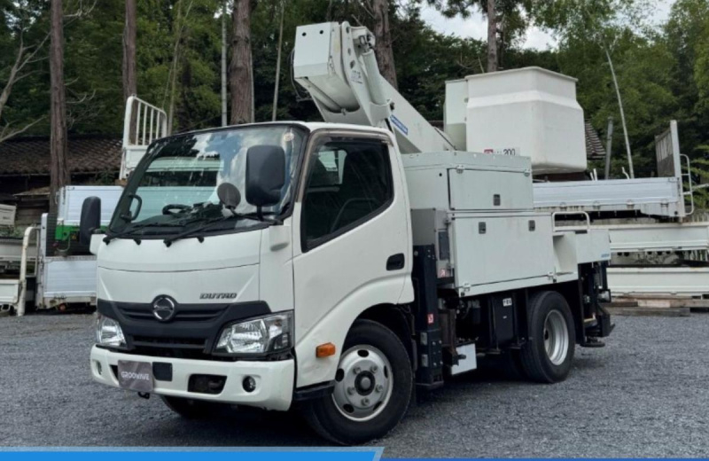 アイチ SH10A 電工仕様  9.9m  絶縁バケット200 AT|中古トラックの販売・買取・査定のアイナビ