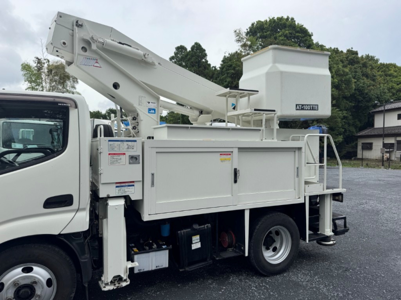 タダノ AT-100TTE 電工仕様 9.9m  絶縁バケット200 AT|中古トラックの販売・買取・査定のアイナビ