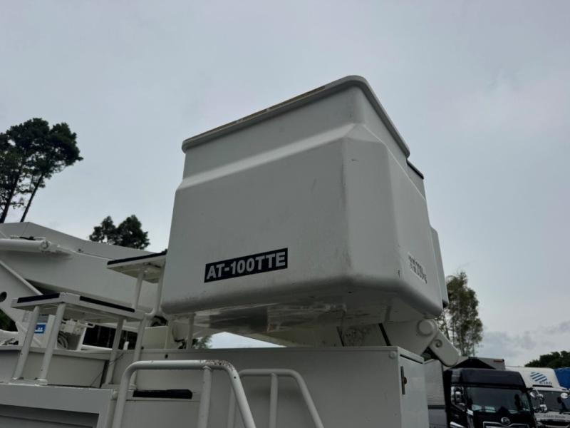 タダノ AT-100TTE 電工仕様 9.9m  絶縁バケット200 AT|中古トラックの販売・買取・査定のアイナビ