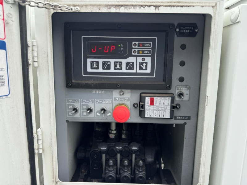 タダノ AT-100TTE 電工仕様 9.9m  絶縁バケット200 AT|中古トラックの販売・買取・査定のアイナビ