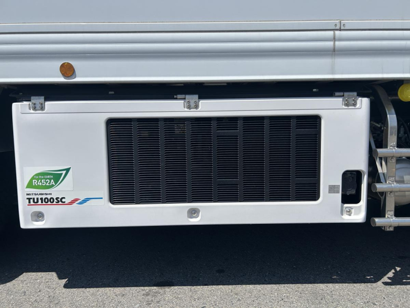 日野プロフィア　冷凍冷蔵車　菱重TU100SC　格納ゲート付|中古トラックの販売・買取・査定のアイナビ