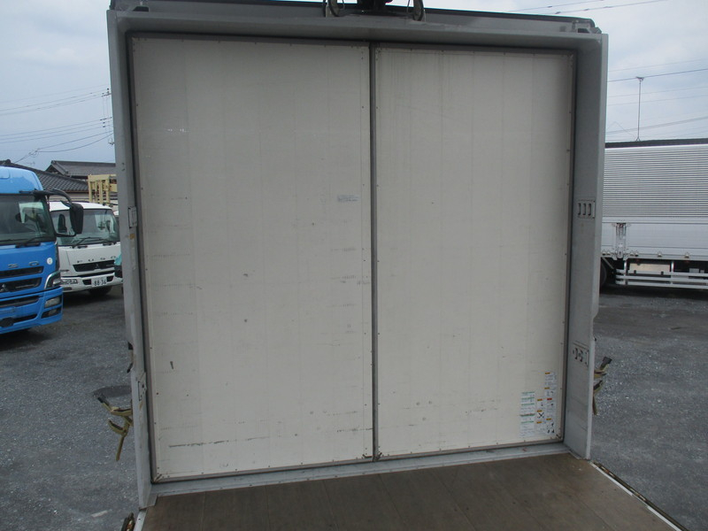 H27レンジャー格納PG付アルミウイングハイルーフ後輪エアサス|中古トラックの販売・買取・査定のアイナビ