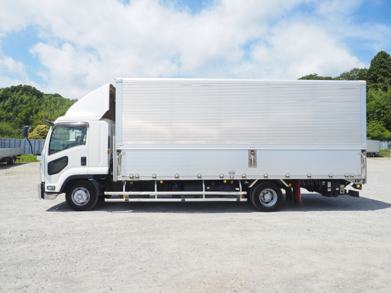 いすゞ ウイング車 フォワード|中古トラックの販売・買取・査定のアイナビ