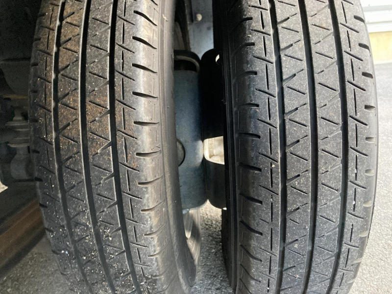 1.45t積・低床・幌ウイング・5MT・車両総重量3875kg|中古トラックの販売・買取・査定のアイナビ