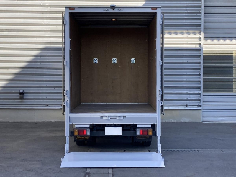 2t積・アルミバン・AT・垂直パワーゲート600kg|中古トラックの販売・買取・査定のアイナビ