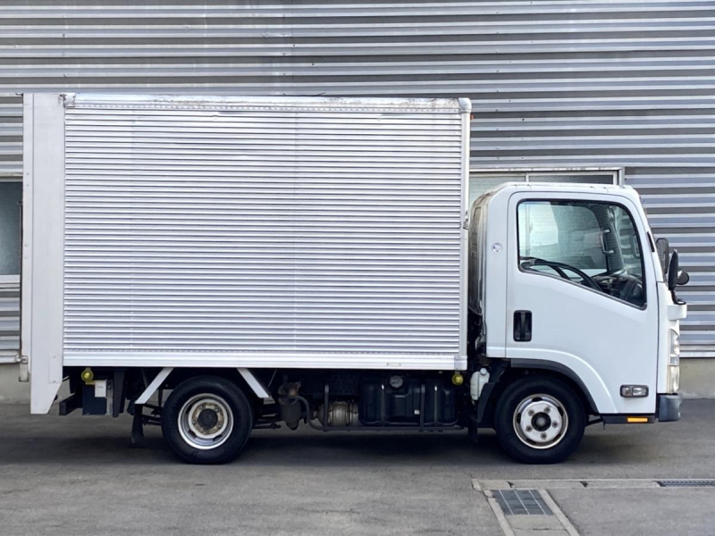 2t積・アルミバン・垂直パワーゲート600kg・総重量5t未満|中古トラックの販売・買取・査定のアイナビ
