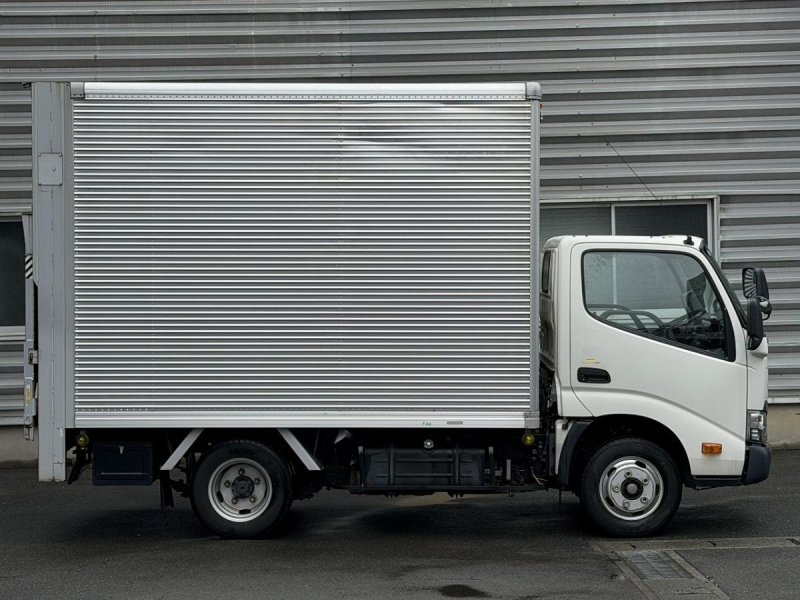 2t積・アルミバン・AT・垂直パワーゲート600kg・ラッシング|中古トラックの販売・買取・査定のアイナビ