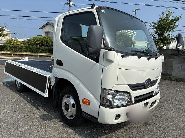 日野 平ボディ デュトロ|中古トラックの販売・買取・査定のアイナビ