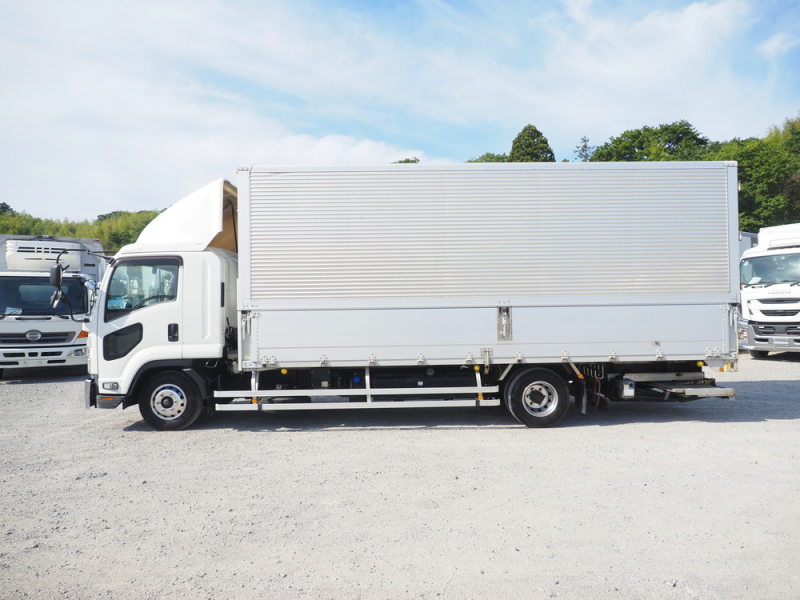 いすゞ ウイング車 フォワード|中古トラックの販売・買取・査定のアイナビ