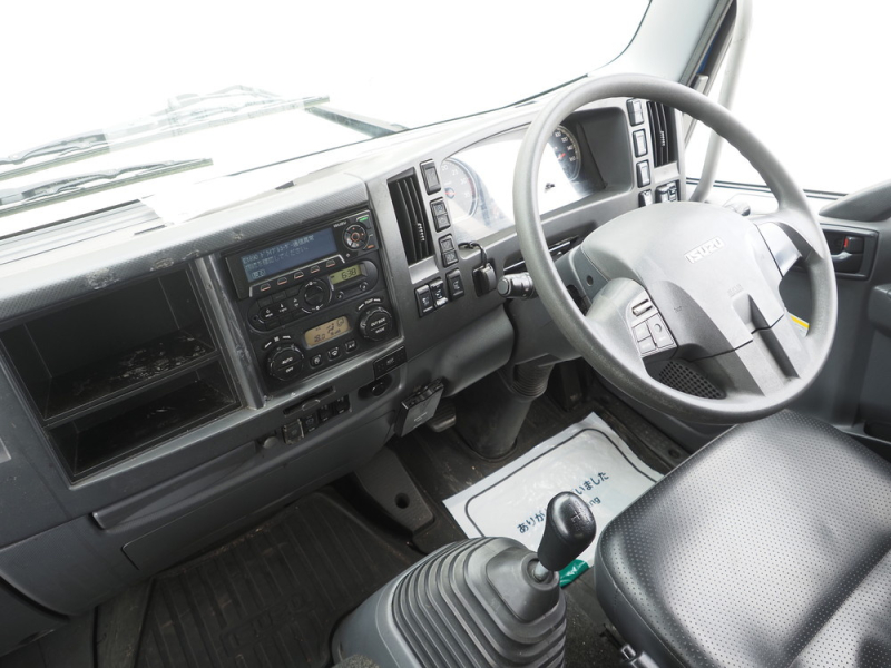 いすゞ バン車 フォワード|中古トラックの販売・買取・査定のアイナビ