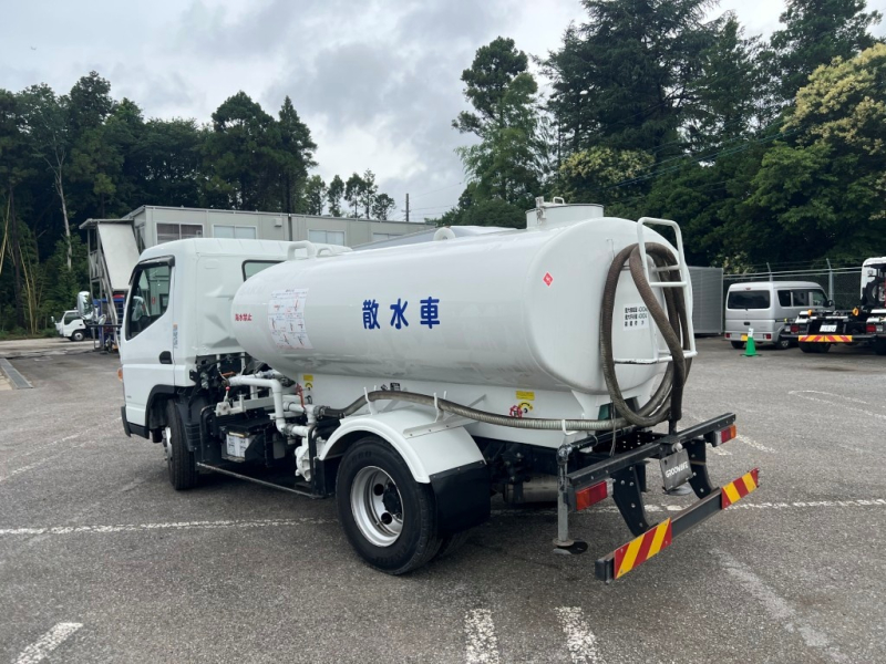 ワイド PTO式   前後散水  最大許容量4000L 車検付|中古トラックの販売・買取・査定のアイナビ