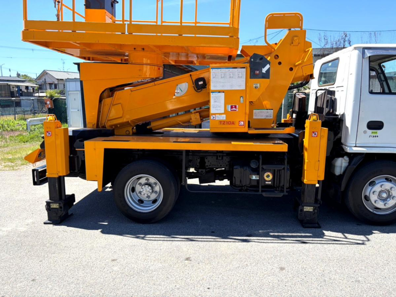 平成22年 いすゞエルフ 高所作業車10m  ローラー付 PDG-NKR85YN|中古トラックの販売・買取・査定のアイナビ