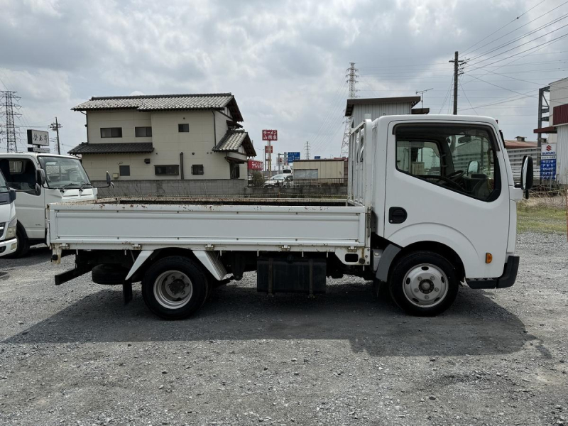 2t積・標準10尺・AT・床板張替済|中古トラックの販売・買取・査定のアイナビ