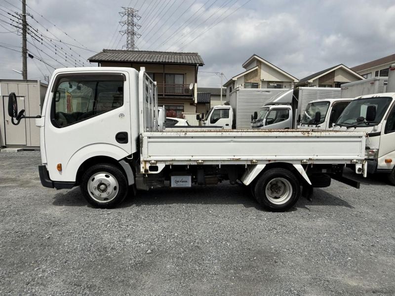 2t積・標準10尺・AT・床板張替済|中古トラックの販売・買取・査定のアイナビ