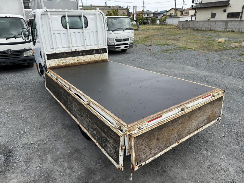 2t積・標準10尺・AT・床板張替済|中古トラックの販売・買取・査定のアイナビ