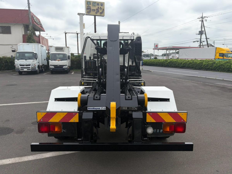 増トン アームロール ツインホイスト 4.1t積載 新明和製CAA44-20|中古トラックの販売・買取・査定のアイナビ