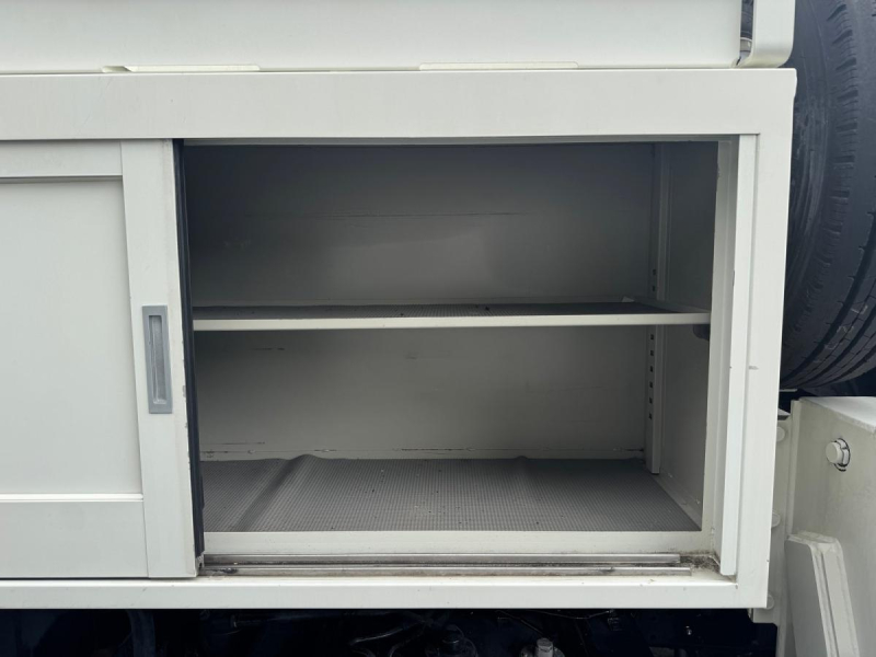 タダノ AT-100TTE　電工仕様　9.9m　絶縁バケット200kg　AT|中古トラックの販売・買取・査定のアイナビ