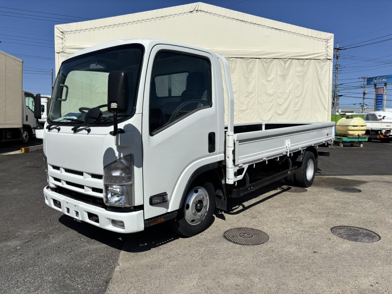 タイタン　標準ロング平ボディー　積載2000kg|中古トラックの販売・買取・査定のアイナビ
