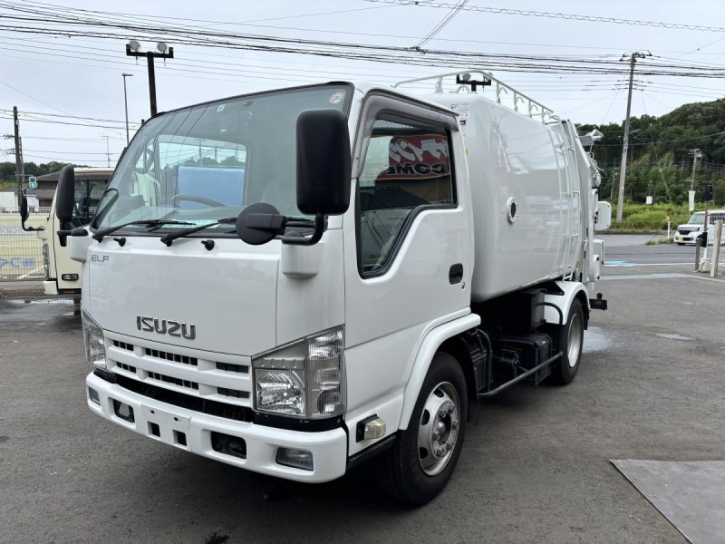 回転ダンプ式パッカー車　極東製5.0立米　積載3350kg|中古トラックの販売・買取・査定のアイナビ