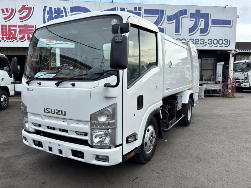 エルフ　巻き込みパッカー車　新明和製5.1立米　積載3000kg|中古トラックの販売・買取・査定のアイナビ
