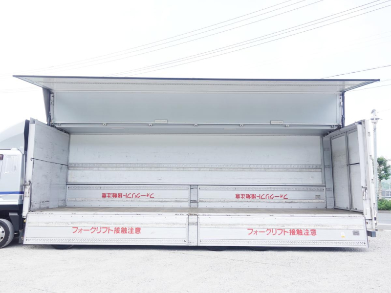 大型　アルミウイングアルミウィング|中古トラックの販売・買取・査定のアイナビ
