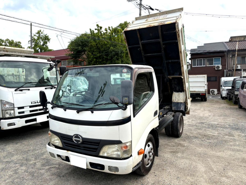 平成22年 日野デュトロ3ダンプ 高床コボレーン付 BKG-XZU324T|中古トラックの販売・買取・査定のアイナビ