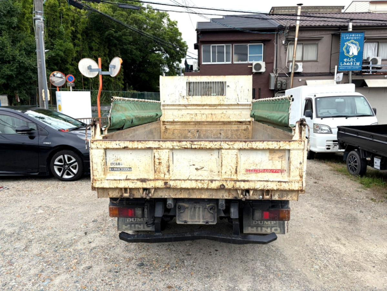 平成22年 日野デュトロ3tダンプ  低床 コボレーン付 BKG-XZU314T|中古トラックの販売・買取・査定のアイナビ