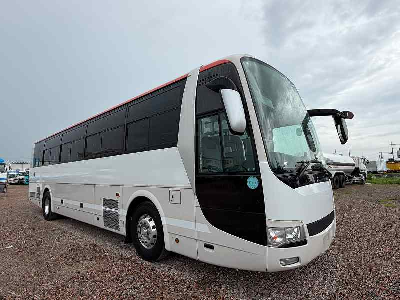 三菱ふそう エアロエース 大型バス 58人乗り ニーリング付|中古トラックの販売・買取・査定のアイナビ