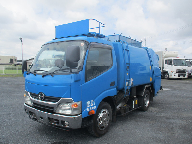 H27デュトロモリタ製5.2立米巻き込み式ダンプパッカー連続動作|中古トラックの販売・買取・査定のアイナビ