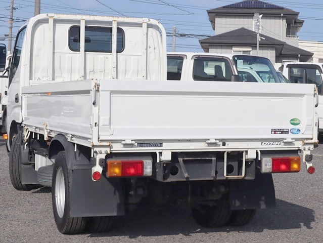 ベースグレード　平ボディ　積載2t|中古トラックの販売・買取・査定のアイナビ