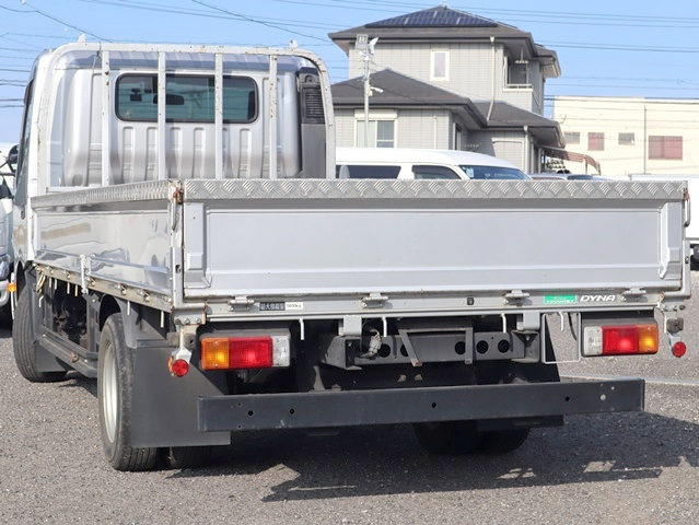 平ボディ　積載1.8t|中古トラックの販売・買取・査定のアイナビ