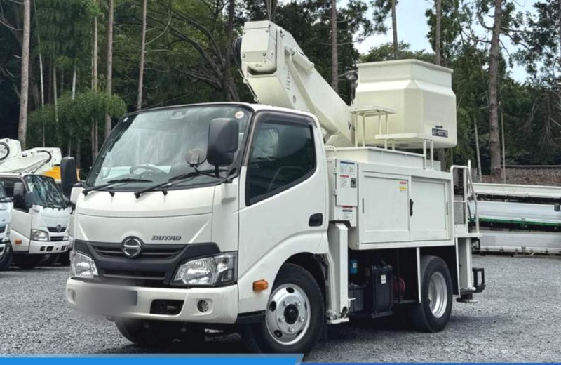 タダノ AT-100TTE　電工仕様　9.9m　絶縁バケット200kg　AT|中古トラックの販売・買取・査定のアイナビ