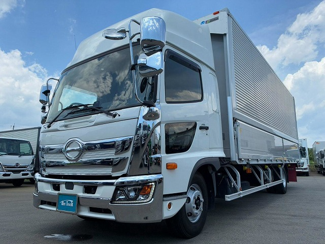 保証対象車両 車検付 ハイルーフ ワンオーナー ベッド付き|中古トラックの販売・買取・査定のアイナビ