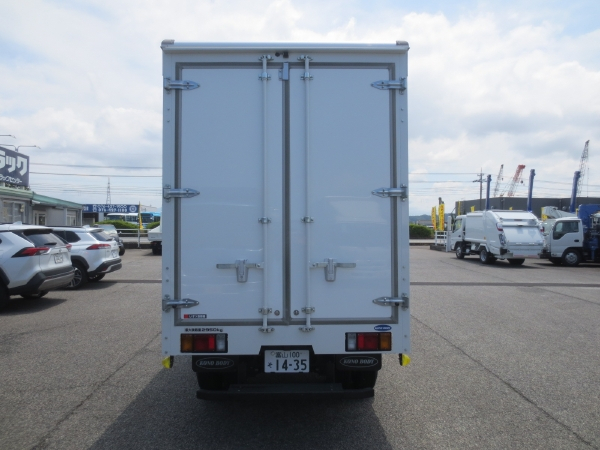 いすゞエルフアコーディオンカーテン車|中古トラックの販売・買取・査定のアイナビ