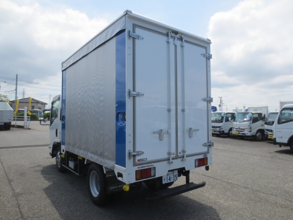 いすゞエルフアコーディオンカーテン車|中古トラックの販売・買取・査定のアイナビ
